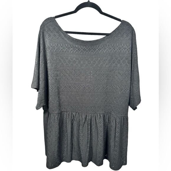 NWT BloomChic Plus Size Black Short Sleeve Babydoll Blouse Top - Size 3XL - Picture 2 of 3